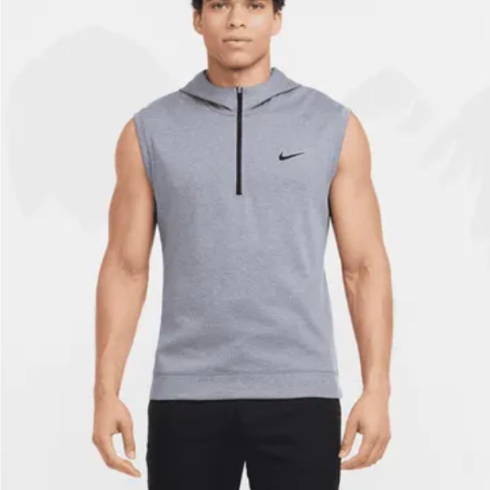 NWT men’s Small Nike Tour Vest Hoodie Golf Pullover 1/2 zip